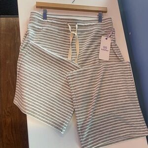 NWT SoftFlex Striped Drawstring Lounge 30” pants - Gray & White large
